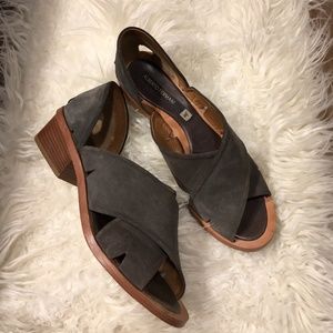 🇮🇹Alberto Fermani🇮🇹 leather sandals